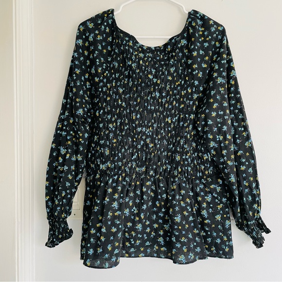 *DONATED* AVA & VIV NWT Black Floral Smocked Peplum Top Size 1X - Picture 2 of 12